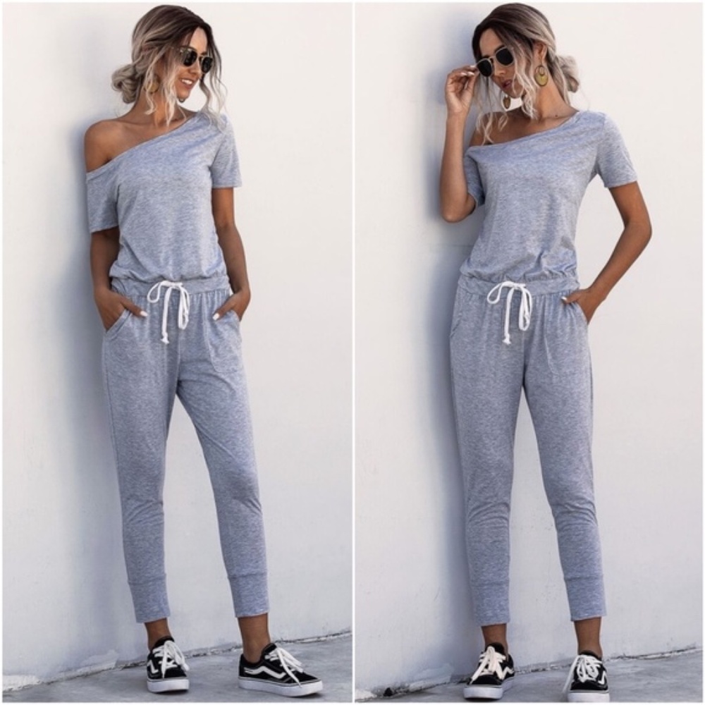 Comfy Black off shoulder waist tie pocket jumpsuit - Picture 5 of 9